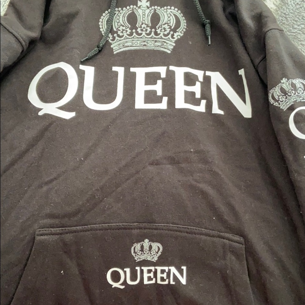 QUEEN sweatshirt hoodie